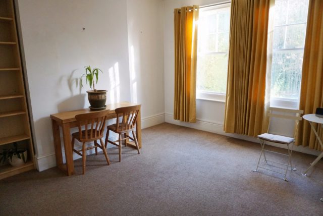  Image of 2 bedroom Flat for sale in Linden Gardens Tunbridge Wells TN2 at Tunbridge Wells, TN2 5QT